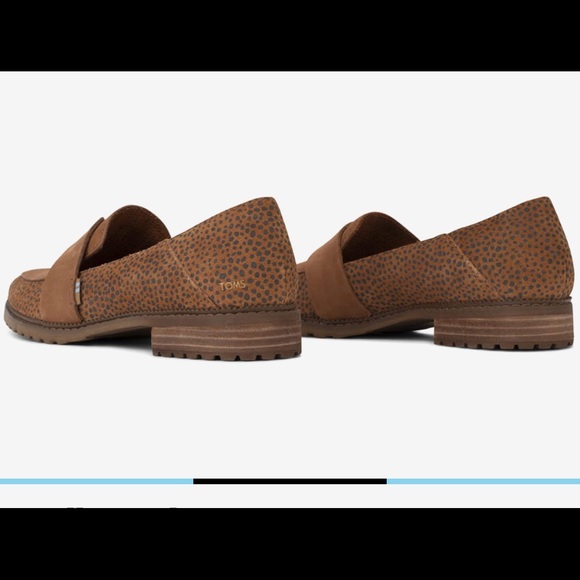 TOMS Mallory Flats/Loafers - sold out online! - Picture 3 of 12